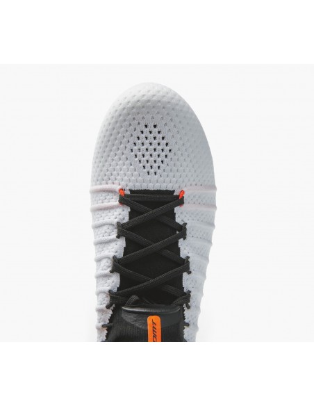 Scarpe bici da corsa in carbonio con lacci DMT KR SL