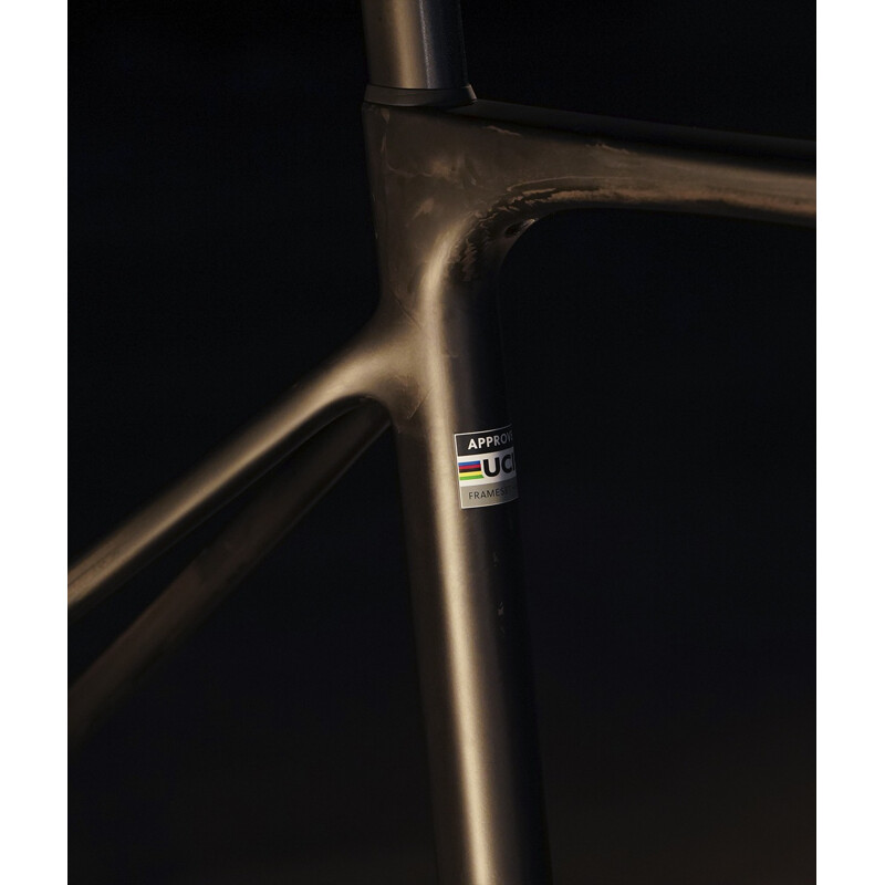 Megamo Bici da corsa MEGAMO RAISE 05 ULTEGRA Di2 elettronico 12v 2025