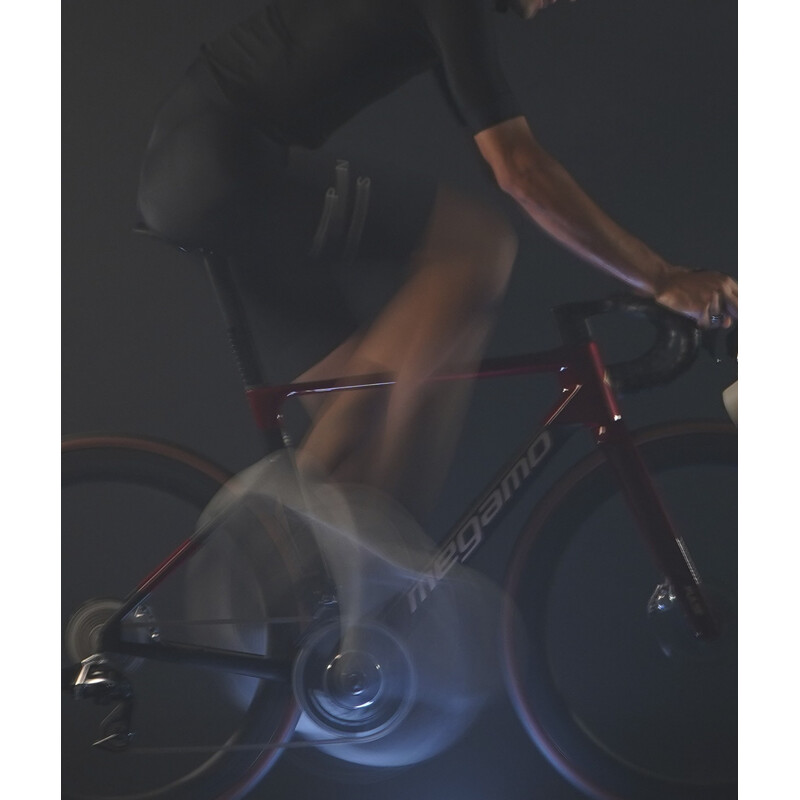 Megamo Bici da corsa MEGAMO PULSE 05 ULTEGRA Di2 ruote ZIPP 303 S carbon 2025