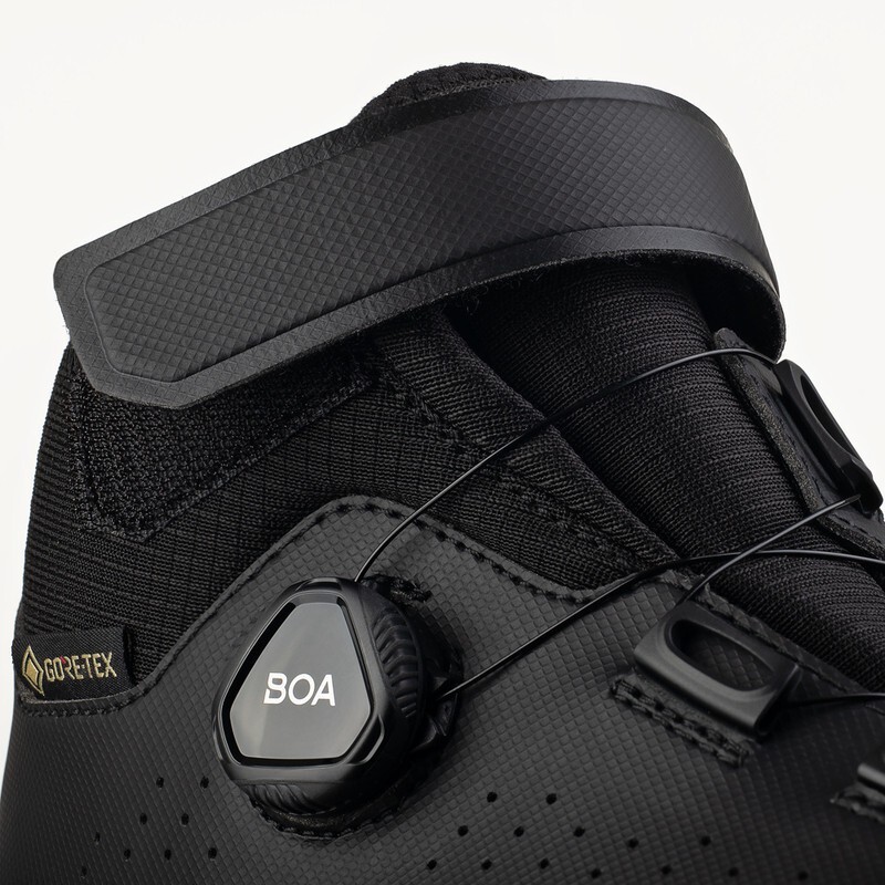 FIZIK Scarpe invernali MTB gravel FIZIK TERRA ARTICA X5 GTX black