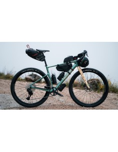 Bici in carbonio gravel WILIER ADLAR GRX 1x11v Miche Contact 2