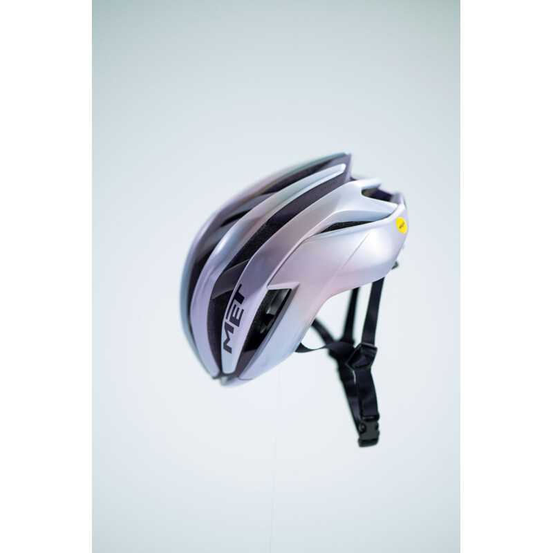 MET Casco bici da corsa MET TRENTA 3K carbon MIPS NEW 2026 TADEJ POGACAR limited edition