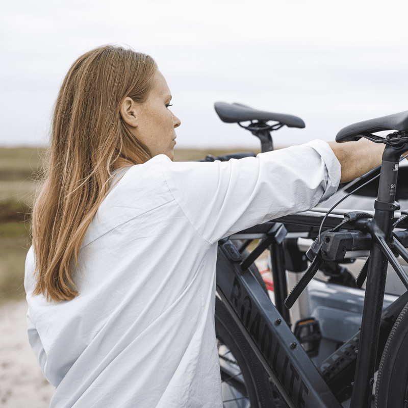 Thule Portabici posteriore THULE OutWay 2 bici Hanging 994001